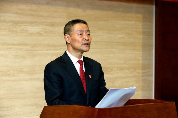 J9集团国际集团一届一次全委会选举出新一届辅导集体 斯泽夫当选J9集团国际党委书记